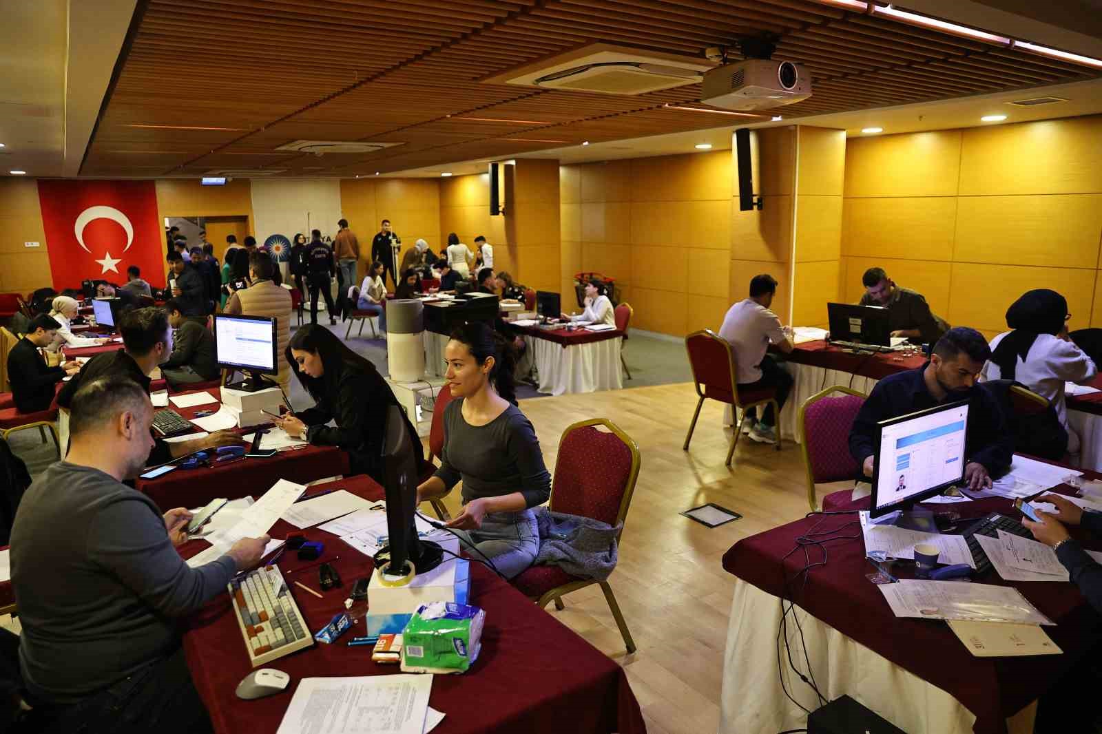 Büyükşehir Belediyesine 90 zabıta memuru alımı başvurular sürüyor
