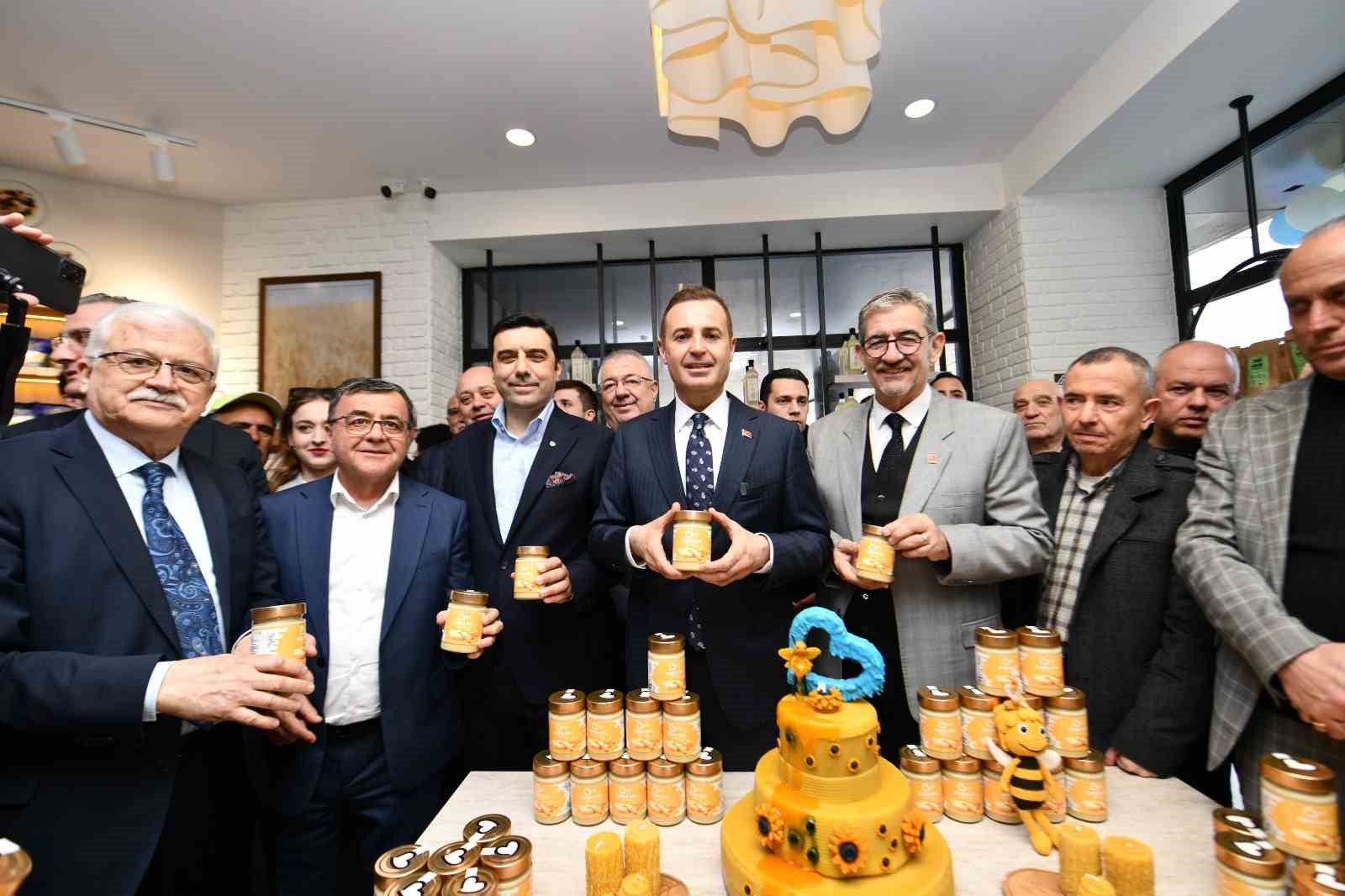 Büyükşehir emeğe değer kattı, Ondan Yerel Market hizmete açıldı
