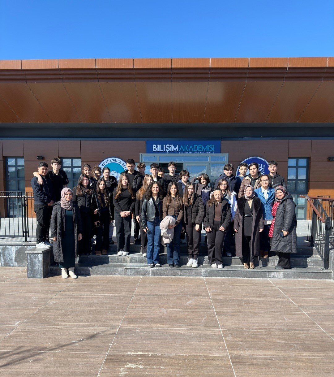 Büyükşehir ile bilim ve Teknoloji Haftası’nda dolu dolu program
Büyükşehir ile bilim ve Teknoloji Haftası’nda dolu dolu program