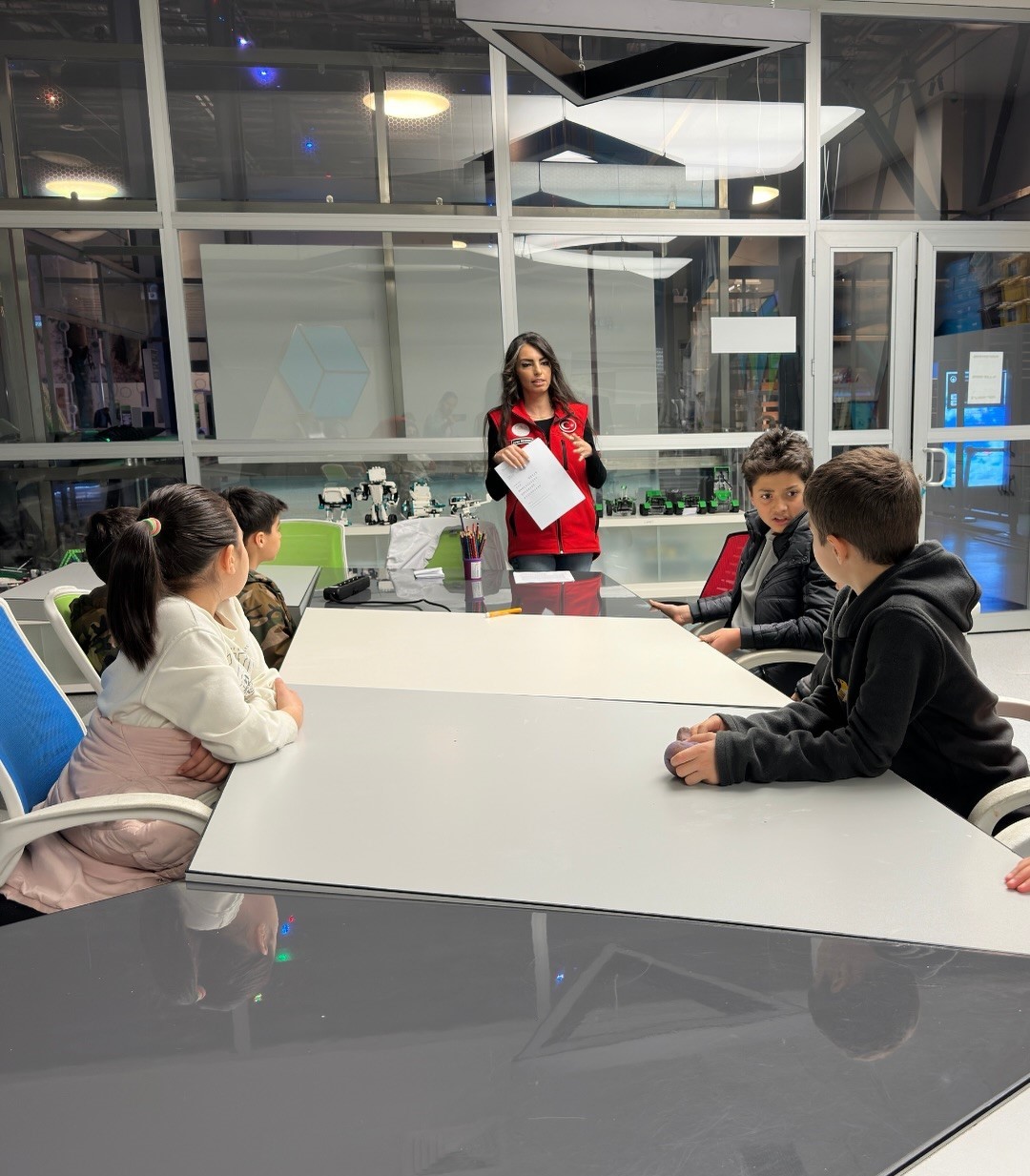 Büyükşehir ile bilim ve Teknoloji Haftası’nda dolu dolu program
Büyükşehir ile bilim ve Teknoloji Haftası’nda dolu dolu program