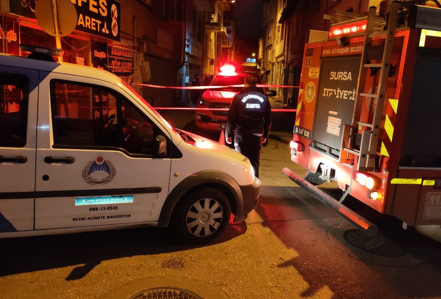 Büyükşehir kar ve lodosa geçit vermedi
