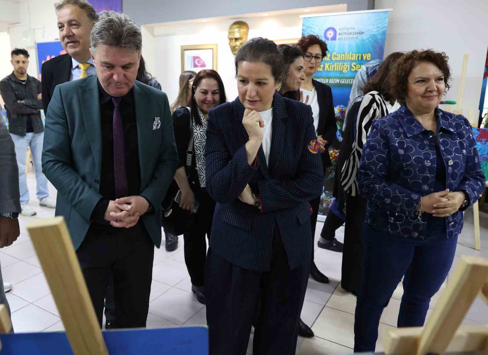 Büyükşehir Uluslararası Sıfır Atık Günü’nü öğrencilerle kutladı
