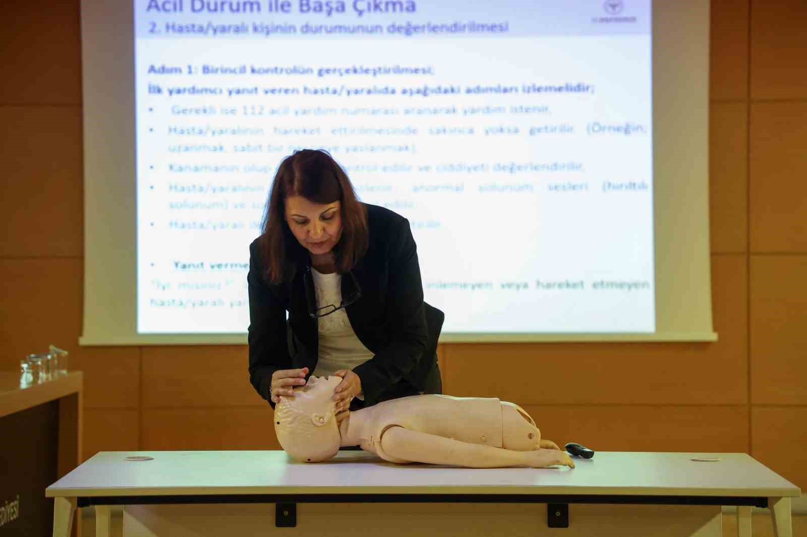 Büyükşehir’de ilk yardım eğitimi
