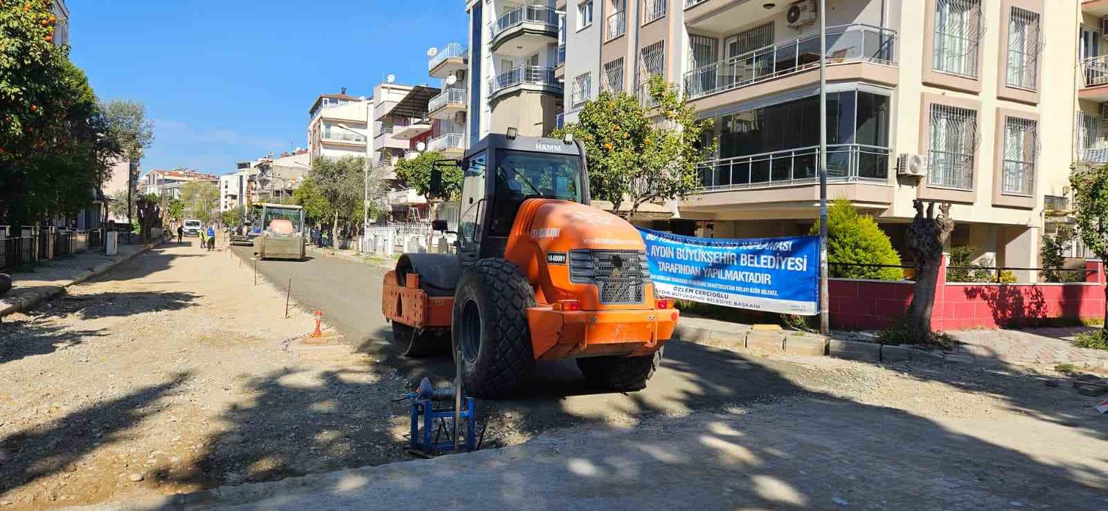 Büyükşehir’den 17 ilçede eş zamanlı ulaşım altyapısı çalışması
