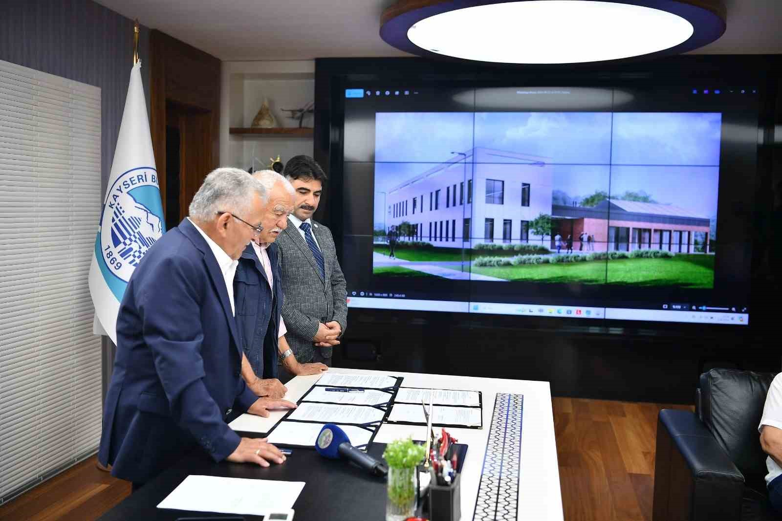 Büyükşehir’den 2025 yılında şehre hayırsever işbirliğinde 130 milyon TL’nin üzerinde katkı
