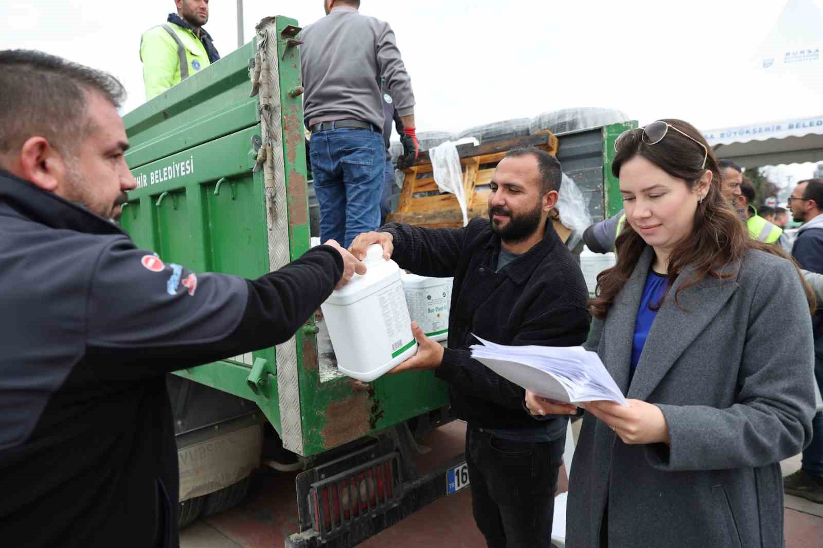 Büyükşehir’den çiftçiye hayat veren destek
