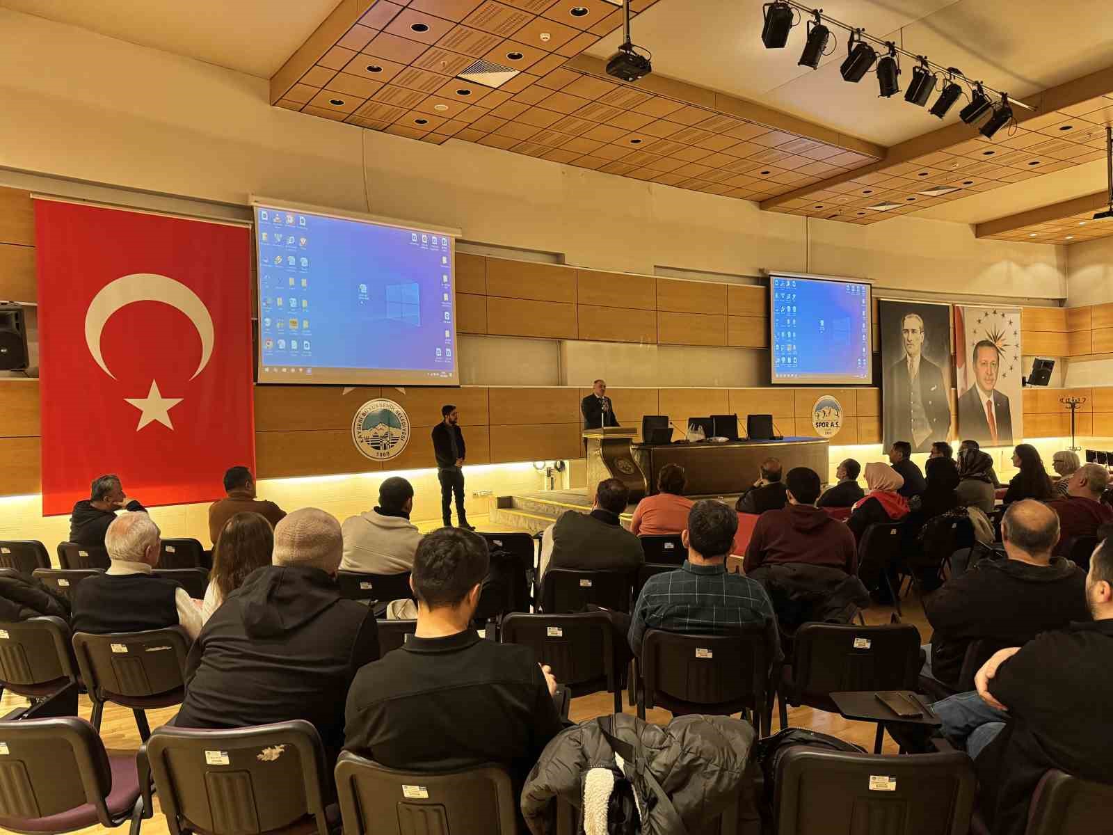 Büyükşehir’den doğal üretim bahçesini kullanacaklara organik üretim eğitimi
