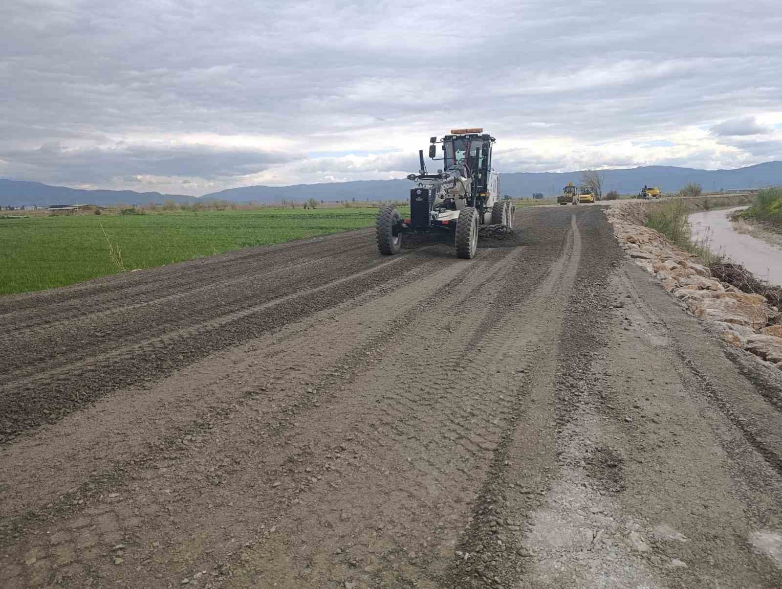 Büyükşehir’den eş zamanlı ’ulaşım’ mesaisi
