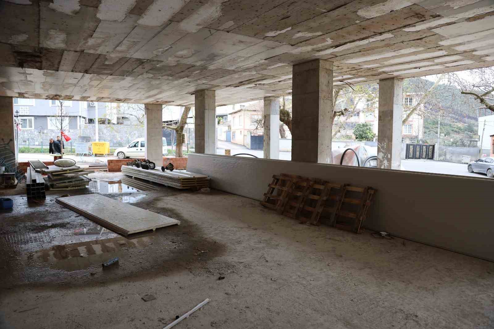 Büyükşehir’den kırsal mahallelere malzeme desteği
