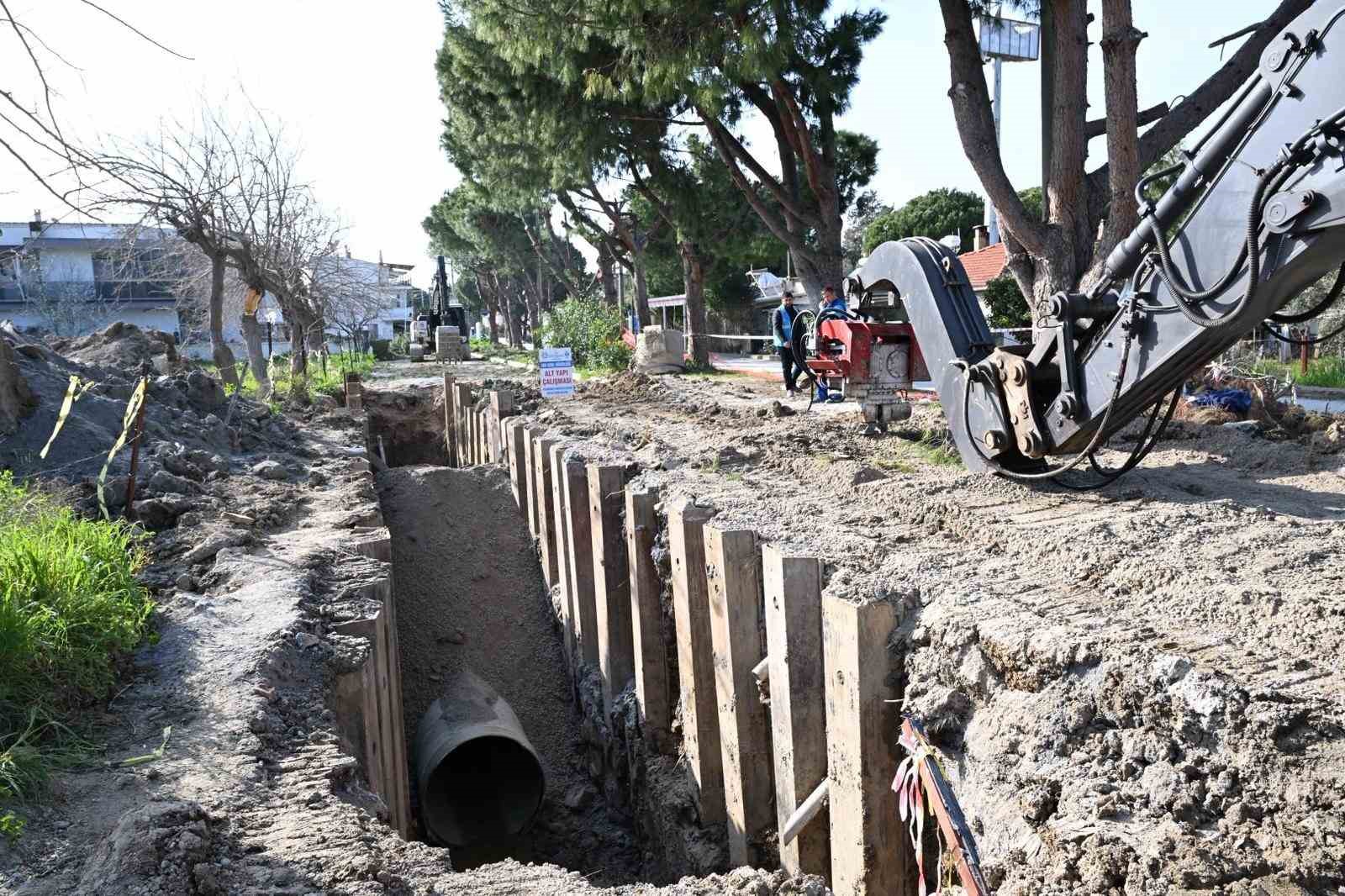 Büyükşehir’den Kuşadası’na 9 milyonluk altyapı yatırımı
