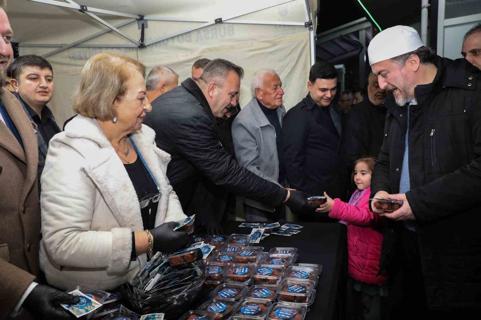 Büyükşehir’den Nilüfer’de Ramazan buluşması
Büyükşehir’den Nilüfer’de Ramazan buluşması