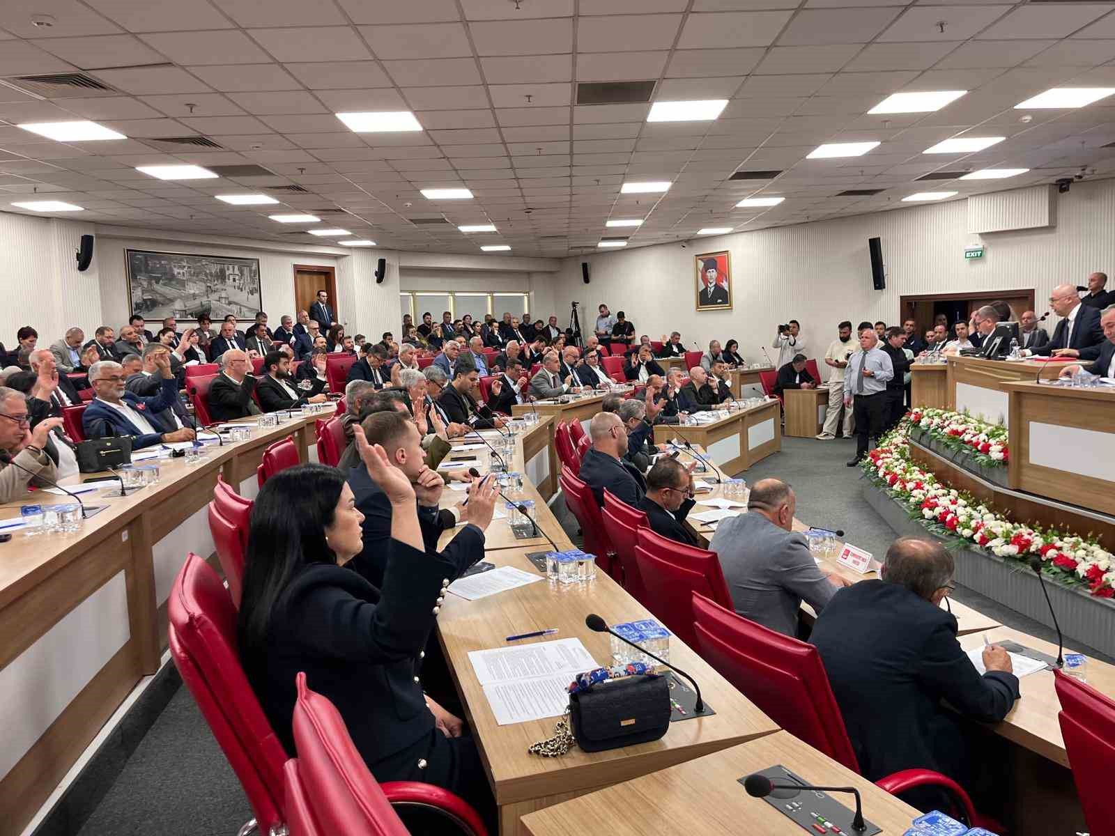 Büyükşehir’deo isimler yine kadınlardan oluştu
