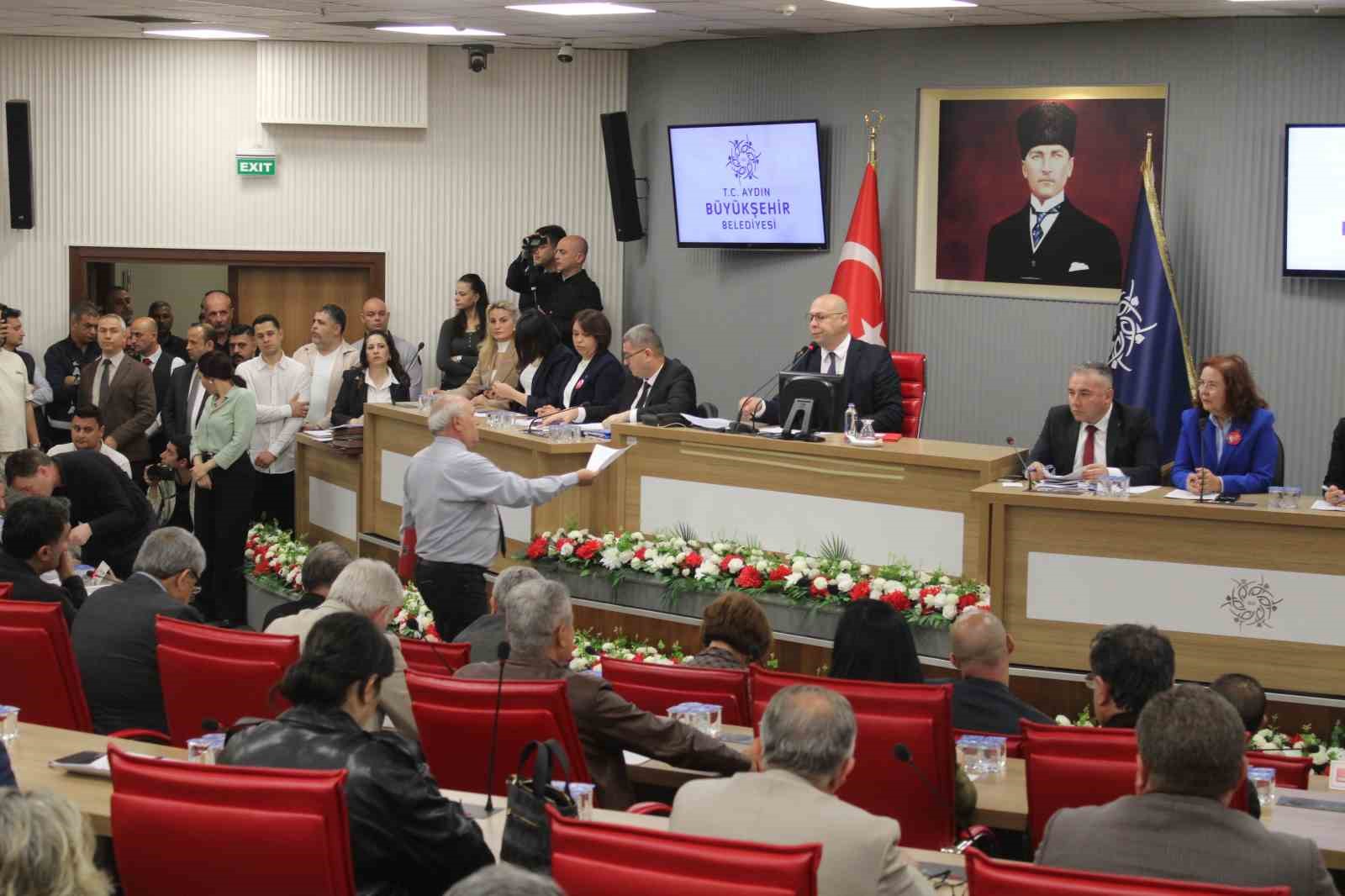 Büyükşehir’deo isimler yine kadınlardan oluştu
