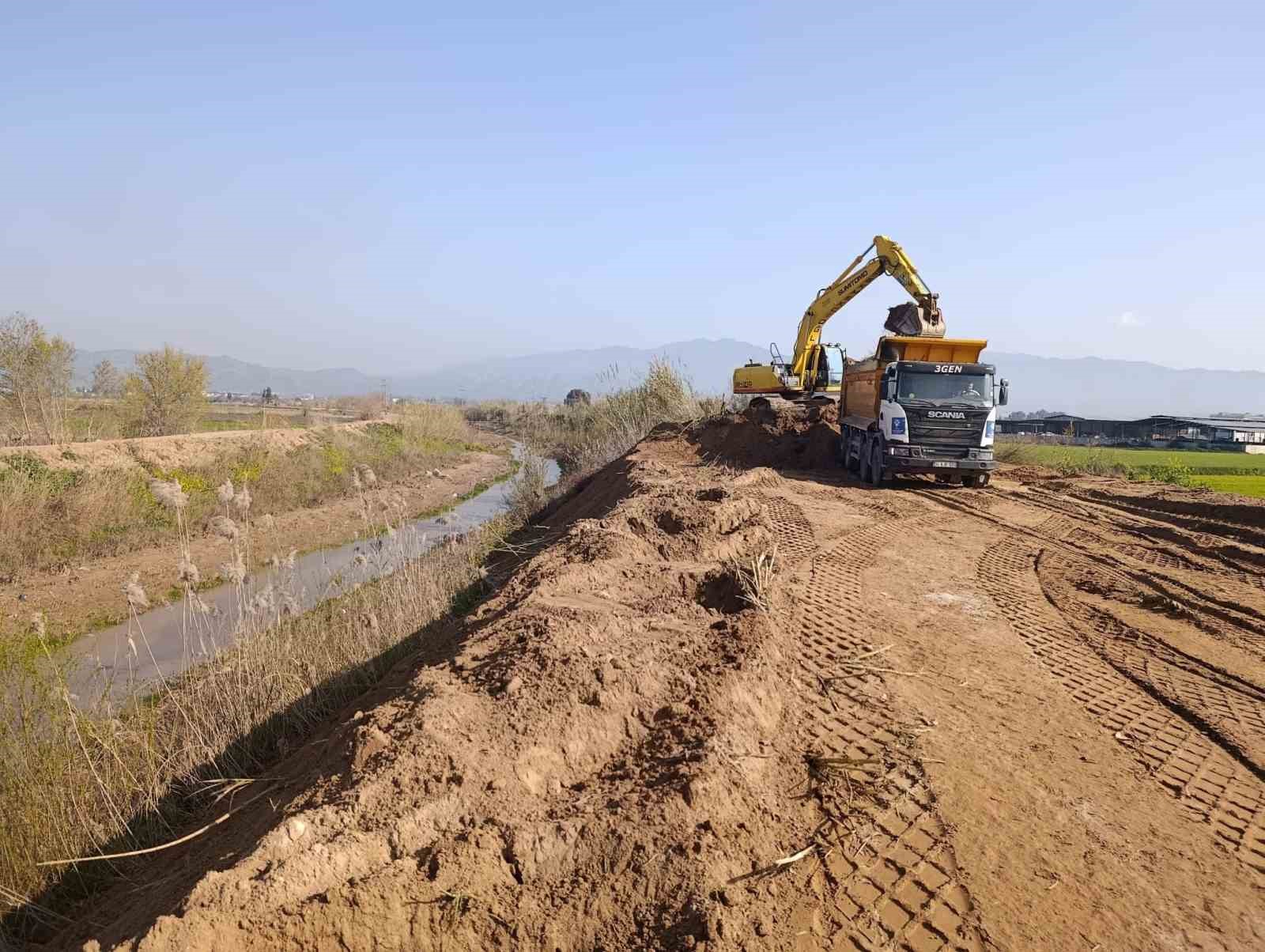 Büyükşehir’in çalışmalarıyla Aydın’ın ulaşım altyapısı güçleniyor
