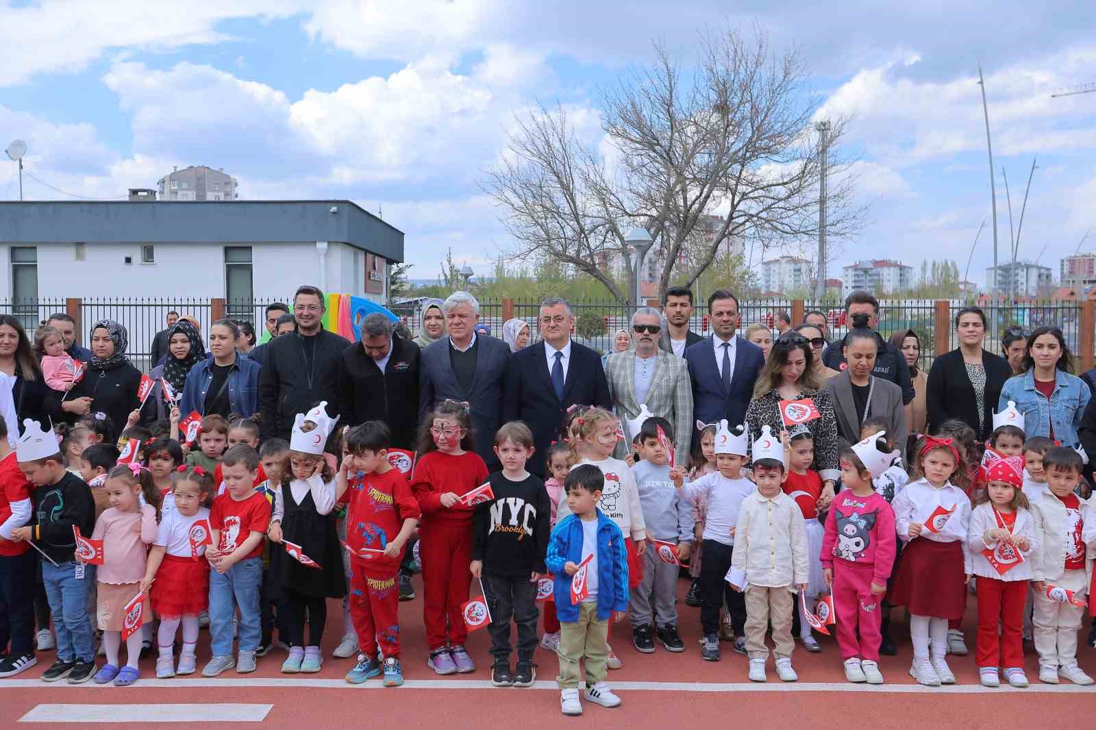 Büyükşehir’in çocuk kütüphanesinde ’Kayseri Kent Konseyi 23 Nisan’ etkinliği
