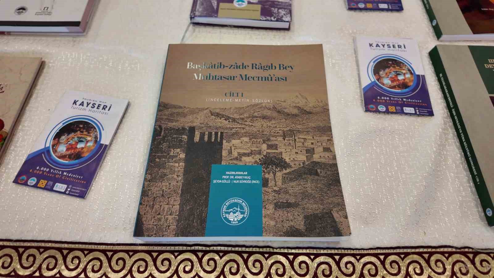Büyükşehir’in Kültür Standı 8. Kayseri Kitap Fuarı’na renk katıyor
