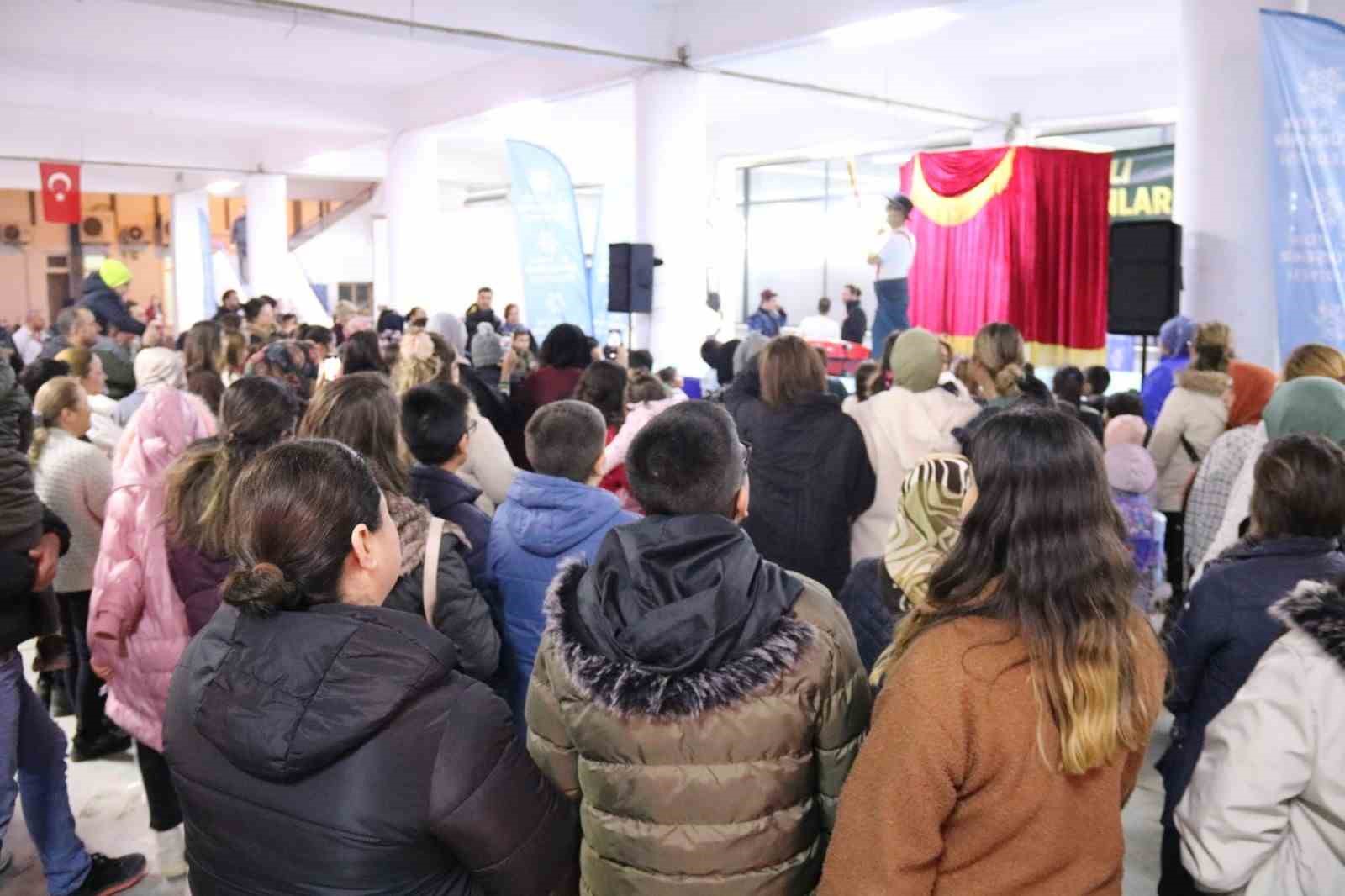 Büyükşehir’in Ramazan etkinlikleri Yenipazar’da vatandaşlarla buluştu
