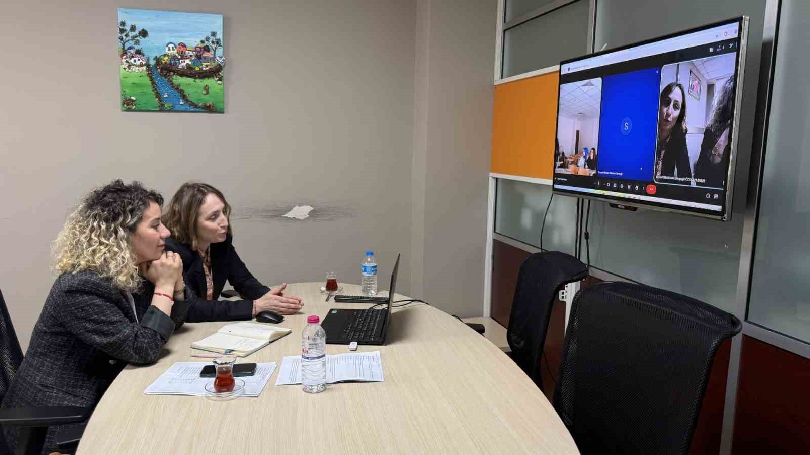 Büyükşehirin sosyal hizmet modeli akademiye taşındı
