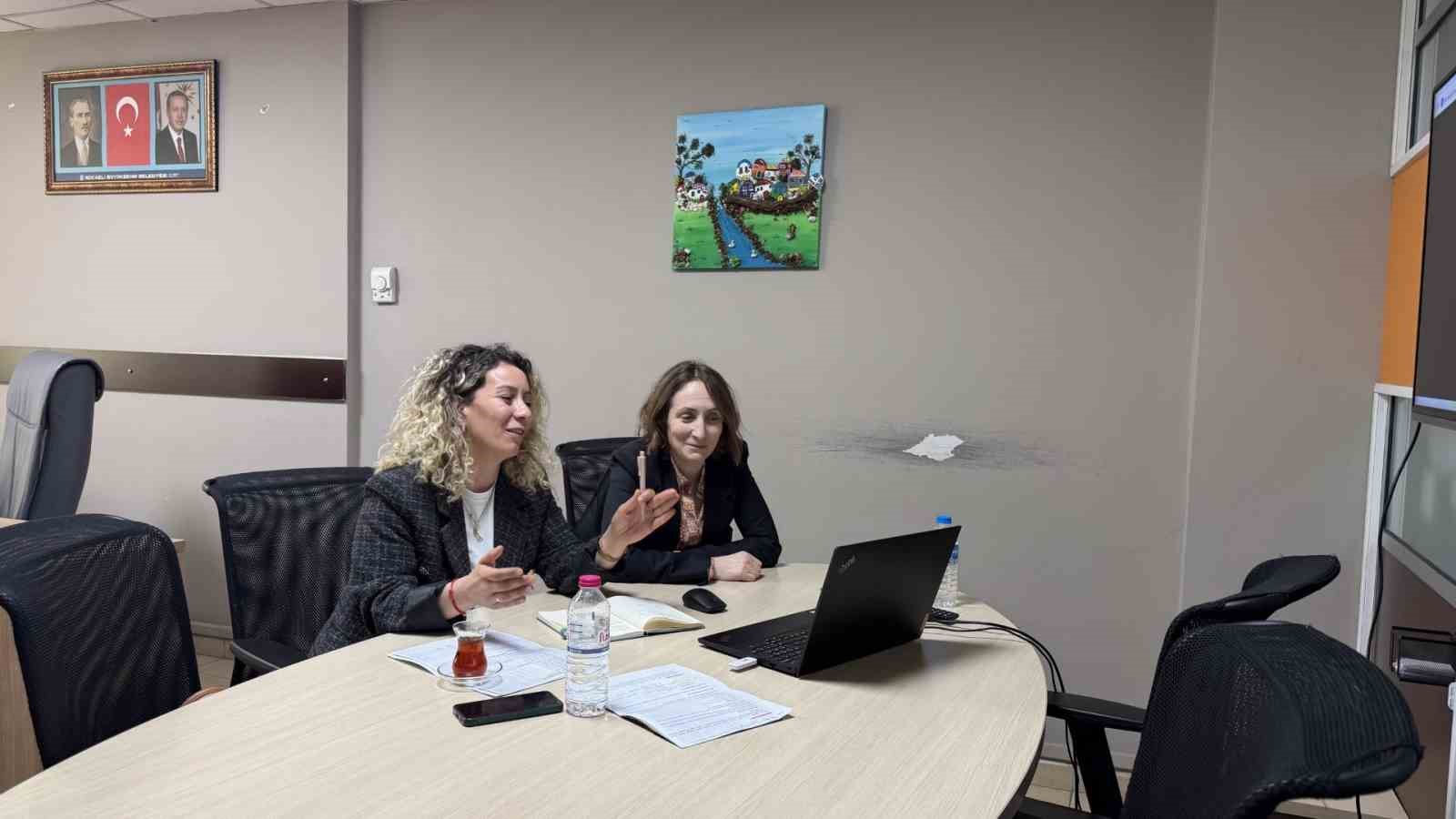 Büyükşehirin sosyal hizmet modeli akademiye taşındı
