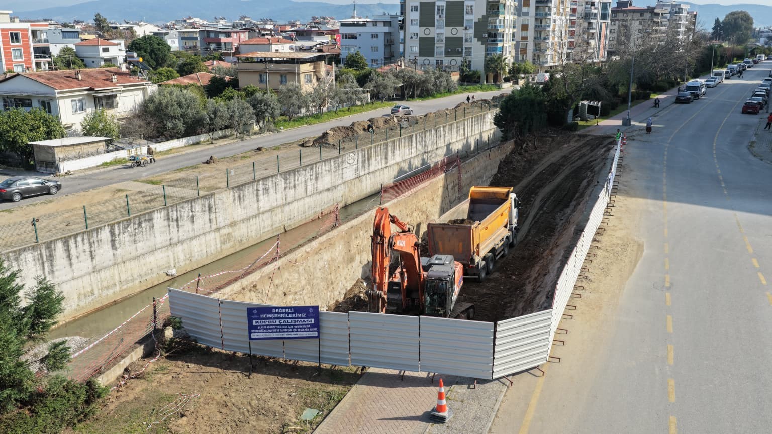 Büyükşehir’in ulaşım projeleri devam ediyor
