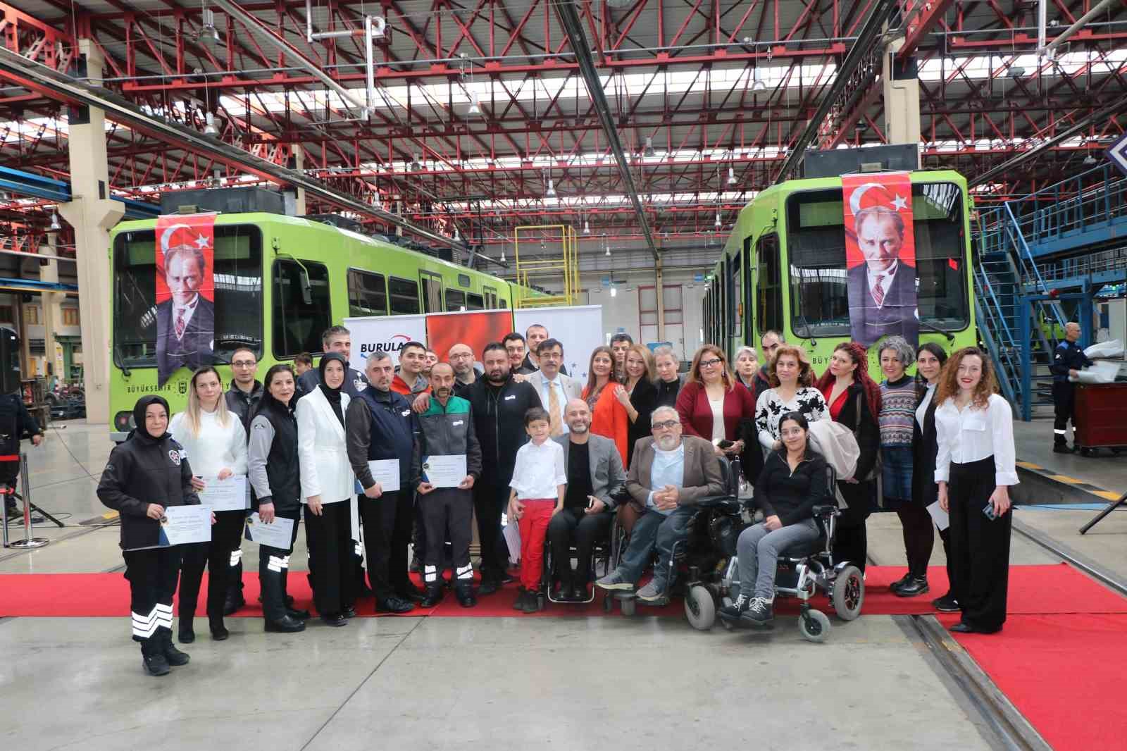 Büyükşehir’le engeller aşılıyor
