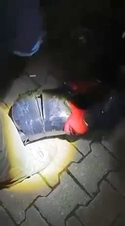 Buzdolabı kompresörüne saklanan uyuşturucuyu narkotik köpeği buldu
