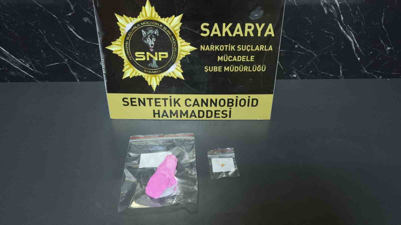 Buzdolabında uyuşturucu sakladılar: 2 tutuklama
