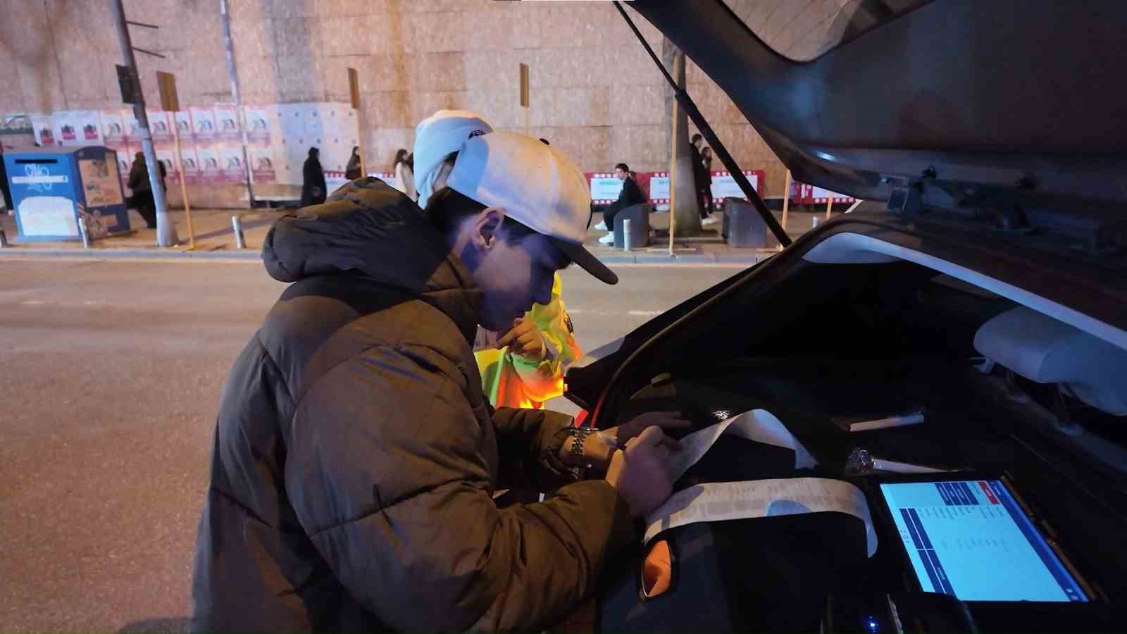Caddebostan’da trafik magandalarına 259 bin lira ceza
