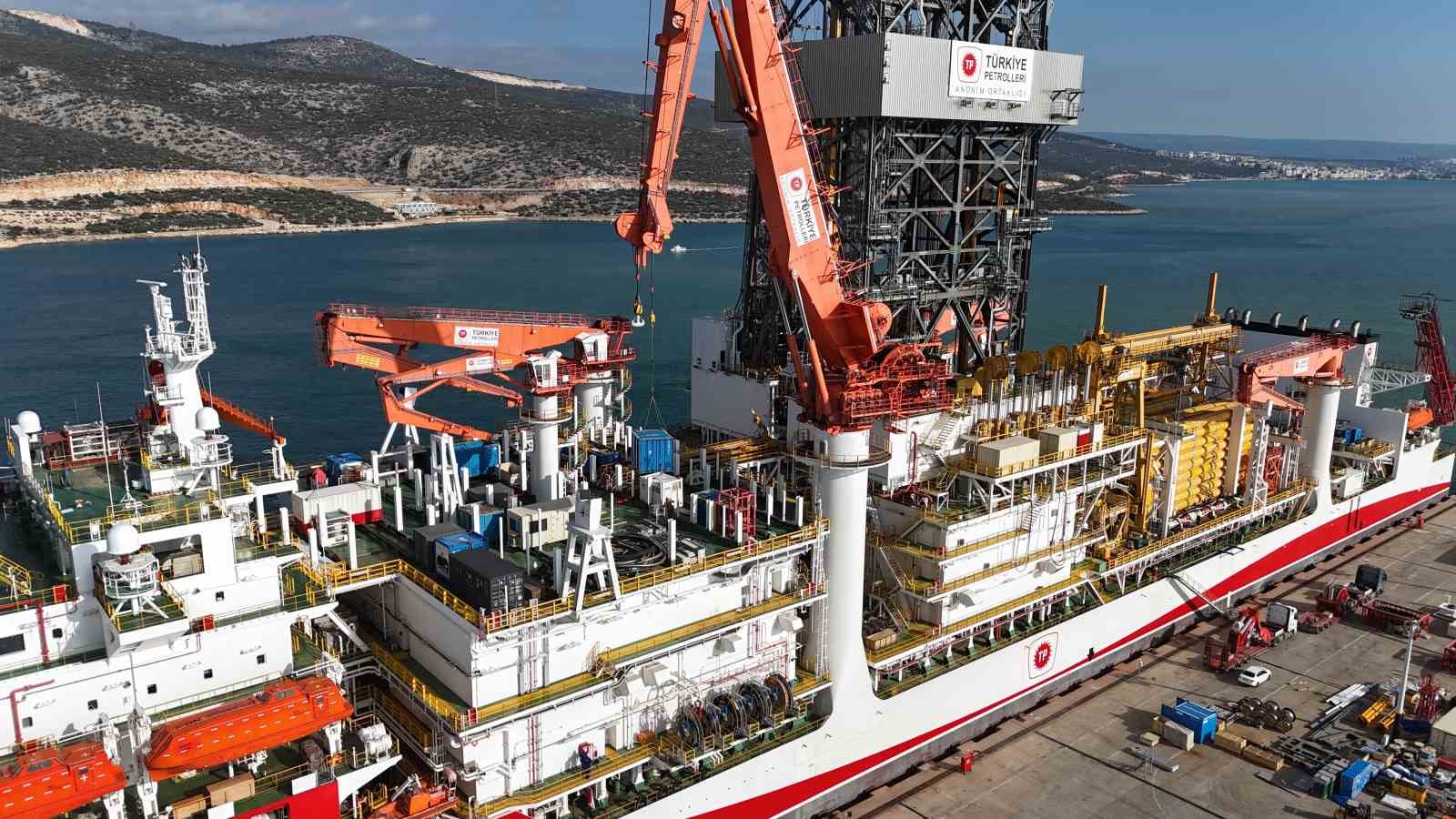 Çağrı Bey sondaj gemisi Somali yolcusu
