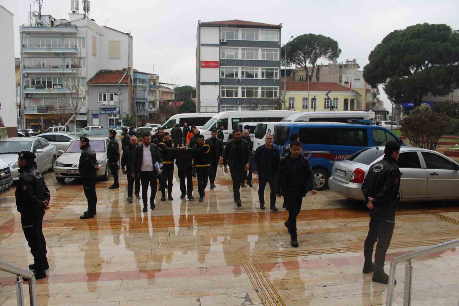 Çakaloğlu cinayetinin şüphelisi adliyeye sevk edildi
