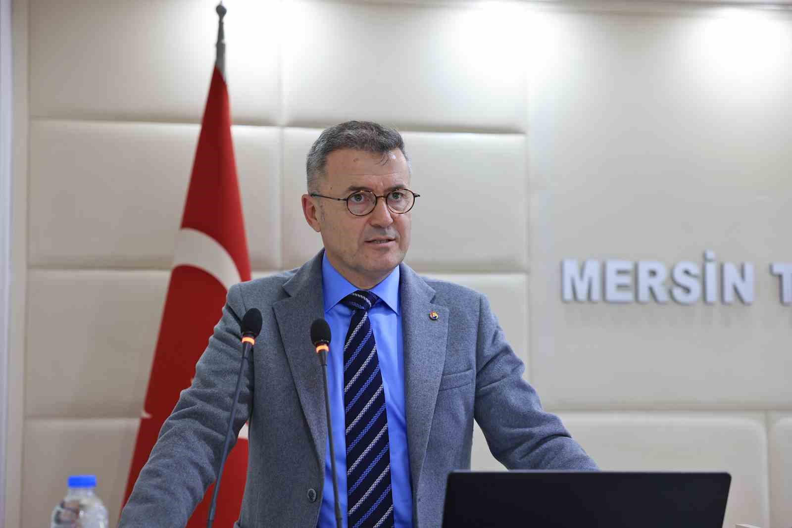 Çakır: "Yeni tedarik zincirinin merkezi Mersin olmalı"
Çakır: "Yeni tedarik zincirinin merkezi Mersin olmalı"