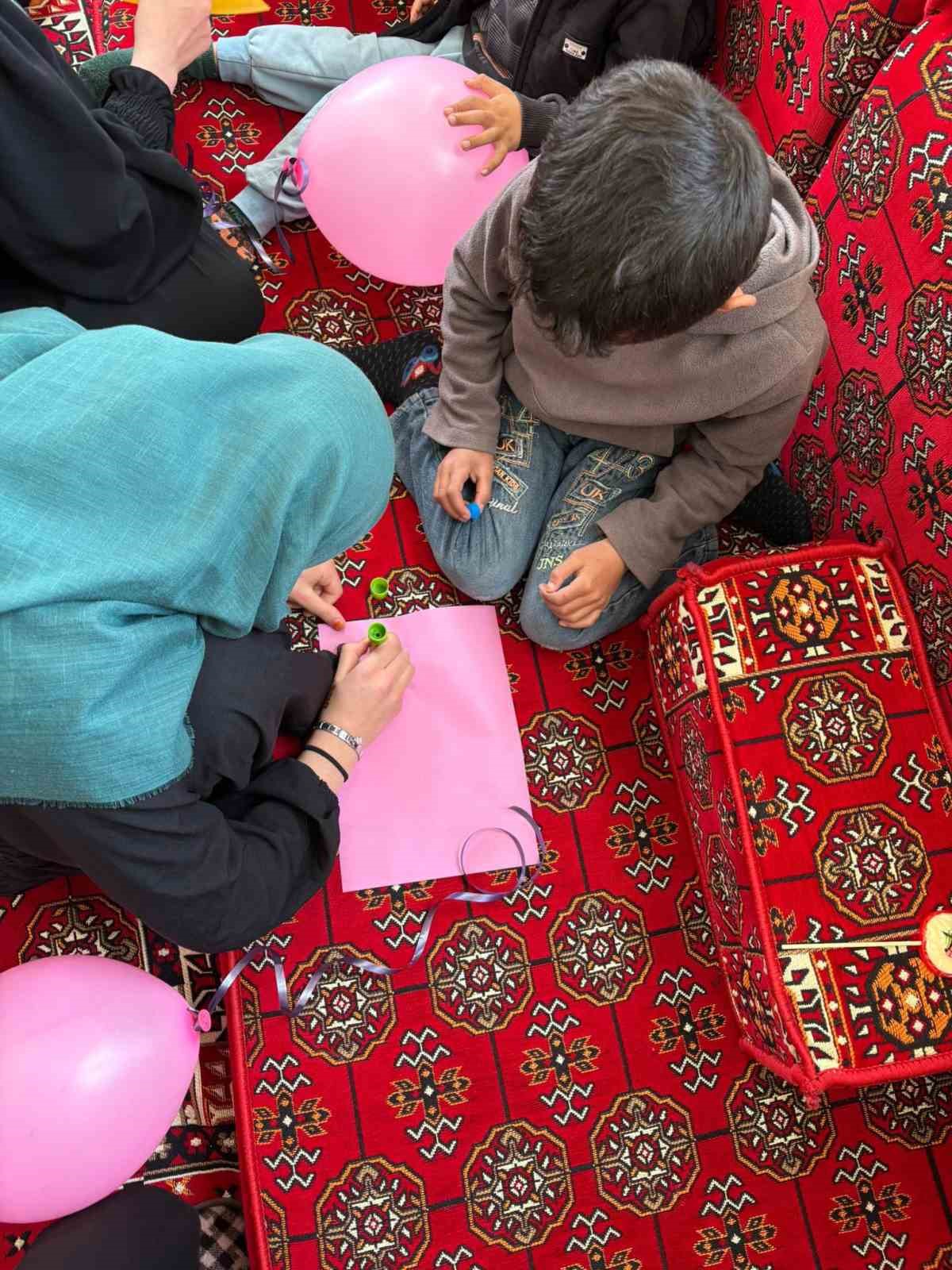 Çaldıran’da özel öğrenciler hafızlarla buluştu
Çaldıran’da özel öğrenciler hafızlarla buluştu