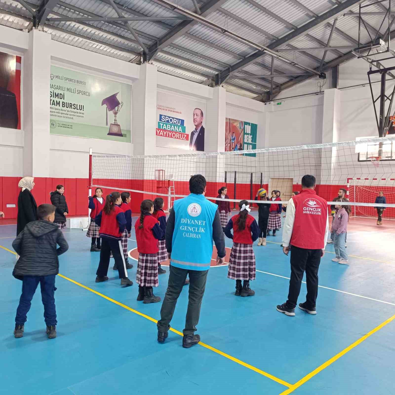 Çaldıranlı öğrenciler hem eğlendi hem öğrendi
