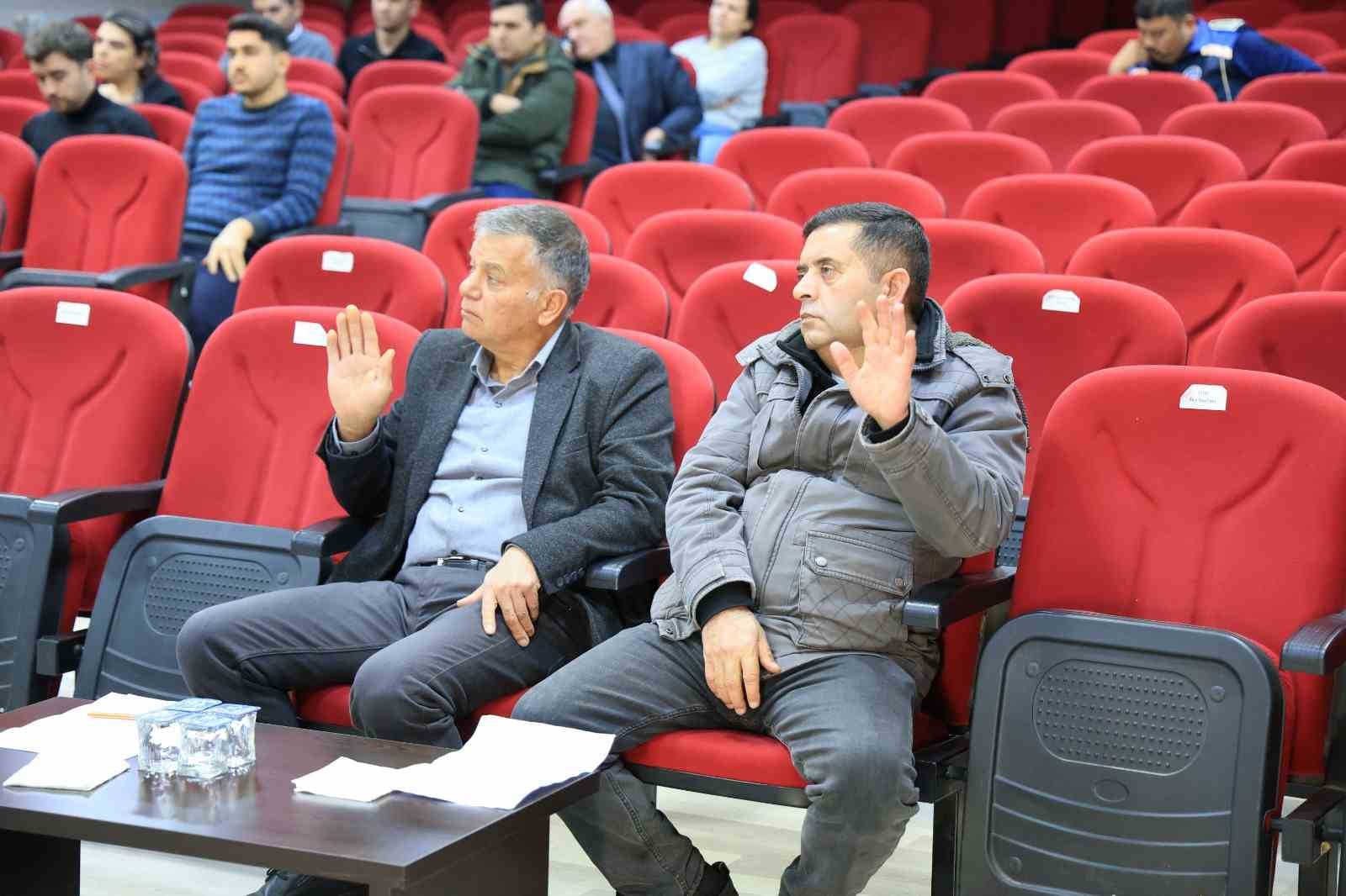 Çameli Belediye Meclisi Şubat ayı ilk oturumunu gerçekleştirdi
Çameli Belediye Meclisi Şubat ayı ilk oturumunu gerçekleştirdi