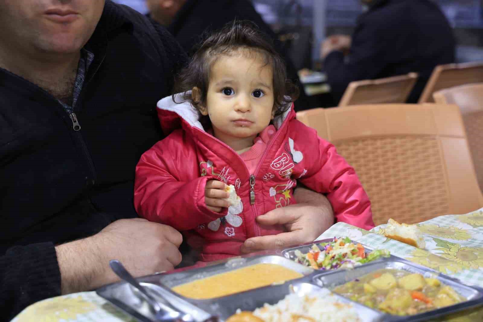 Çameli Belediyesi, Elmalı Mahallesi’nde ilk iftar sofrasını kuruldu
