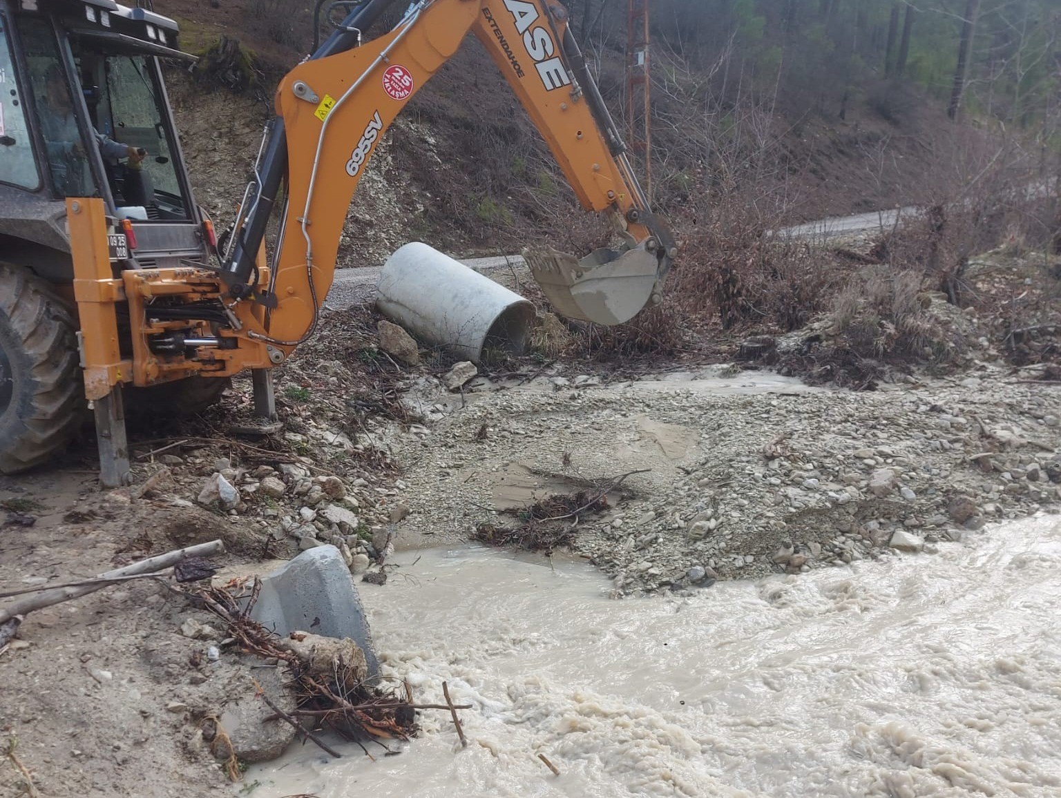 Çameli Belediyesi yoğun yağışın ardından 7/24 teyakkuzda

