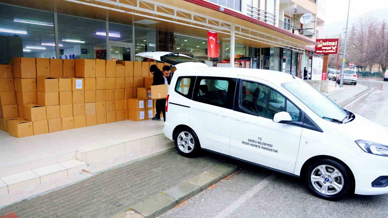 Çameli Belediyesinden ihtiyaç sahiplerine Ramazan kolisi desteği
Çameli Belediyesinden ihtiyaç sahiplerine Ramazan kolisi desteği