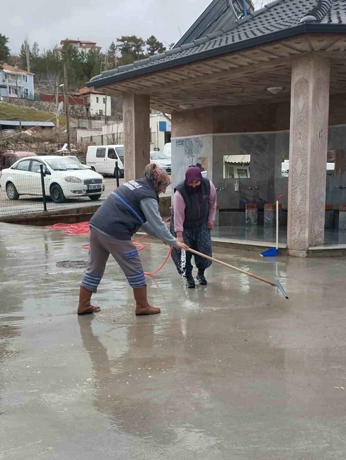 Çameli’de camiler Ramazan ayına hazırlanıyor
