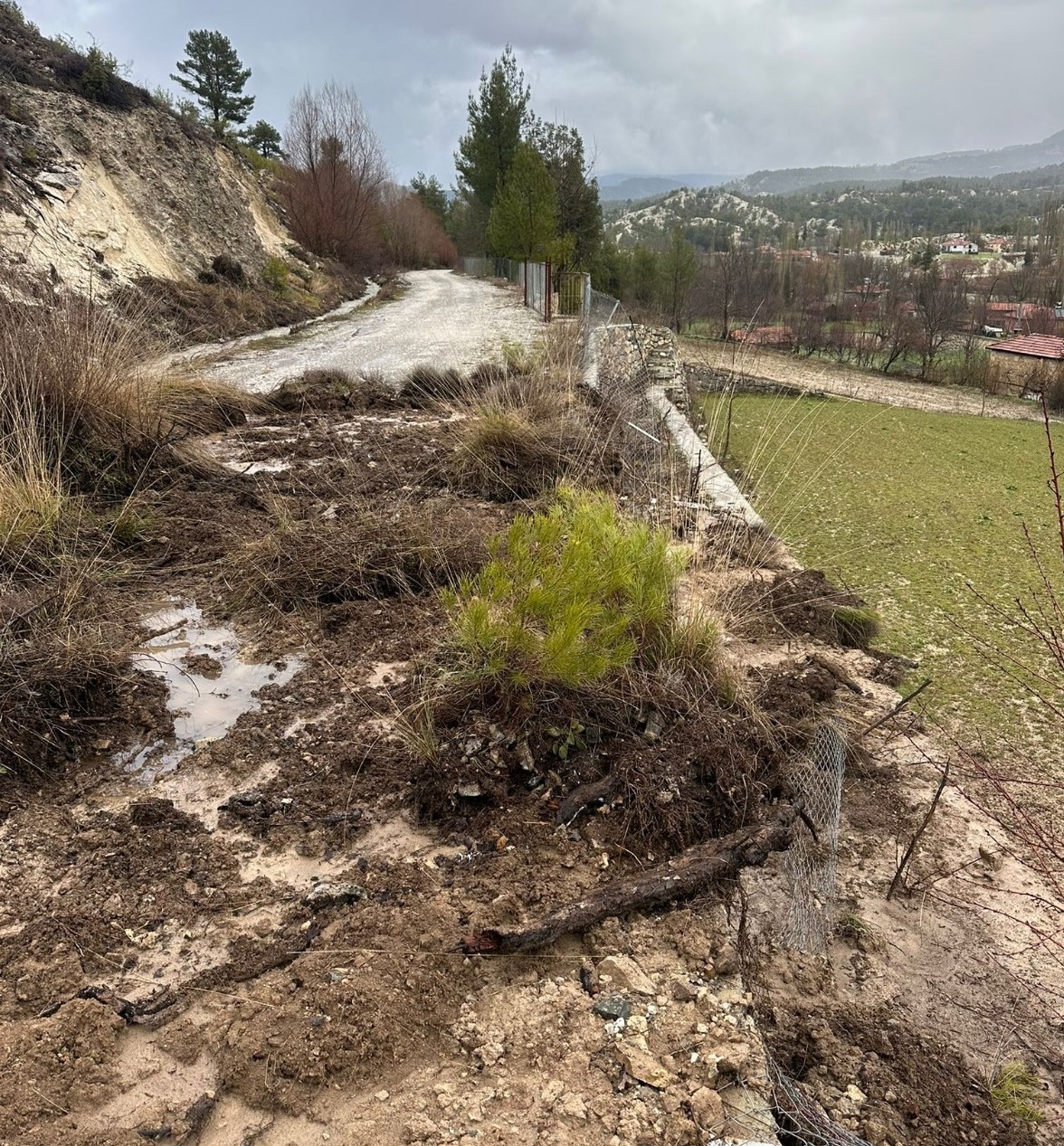 Çameli’nde sel ve heyelana karşı yoğun mesai
