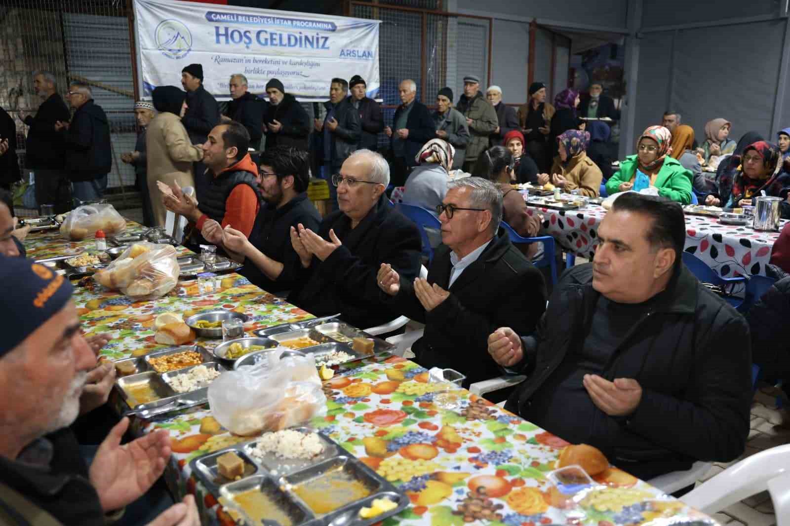 Çameli’nin gönül sofrası Kolak Mahallesi’nde kuruldu
