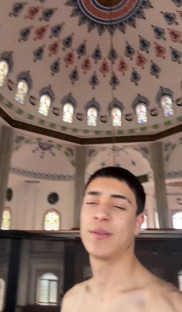 Camide çıplak video çeken TikTok üreticisi adliyeye sevk edildi
