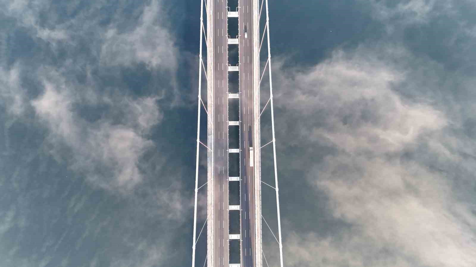 Çanakkale Boğazı, sis sebebiyle gemi geçişlerine kapatıldı
