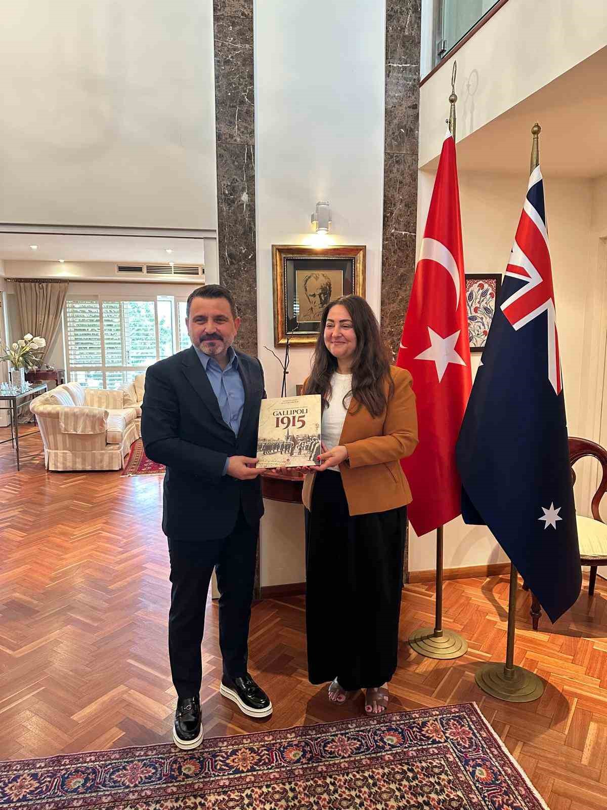 Çanakkale heyetinden Türkiye-Avustralya ilişkilerinin güçlendirilmesi için Sidney’e ziyaret
