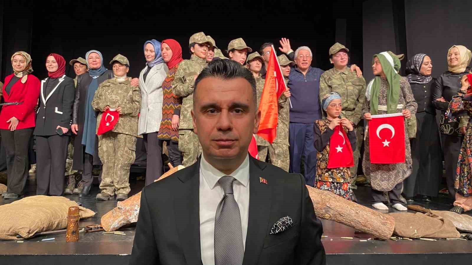 Çanakkale ruhu Erzurum’da sahneye taşındı
