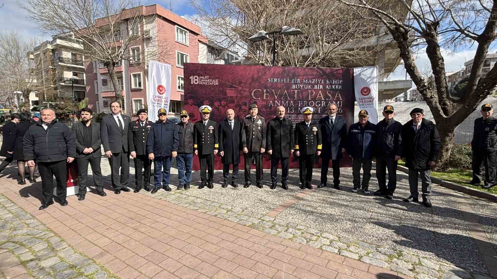 Çanakkale Savaşları Kahramanlarında Müstahkem Mevki Komutanı Cevat Paşa törenle anıldı
Çanakkale Savaşları Kahramanlarında Müstahkem Mevki Komutanı Cevat Paşa törenle anıldı