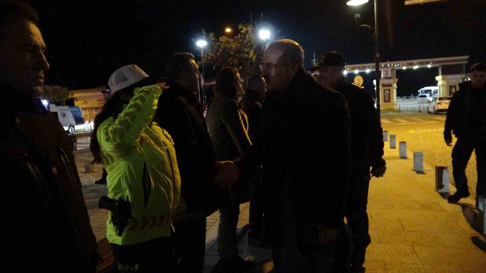 Çanakkale Valisi Toraman, yılbaşında görev başındaki personeli ziyaret etti
