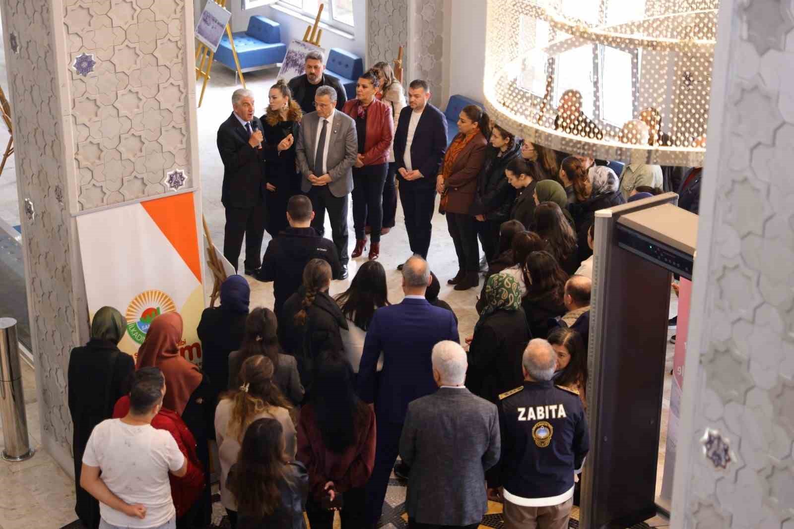 Çanakkale ve Sarıkamış fotoğraflarla İlkadım’da
