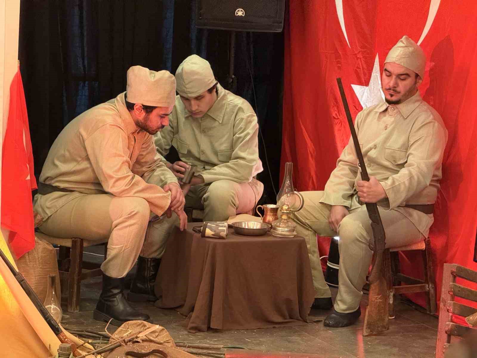 Çanakkale Zaferi’nin 111’inci yıl dönümü Gaziosmanpaşa’da coşkuyla kutlandı
