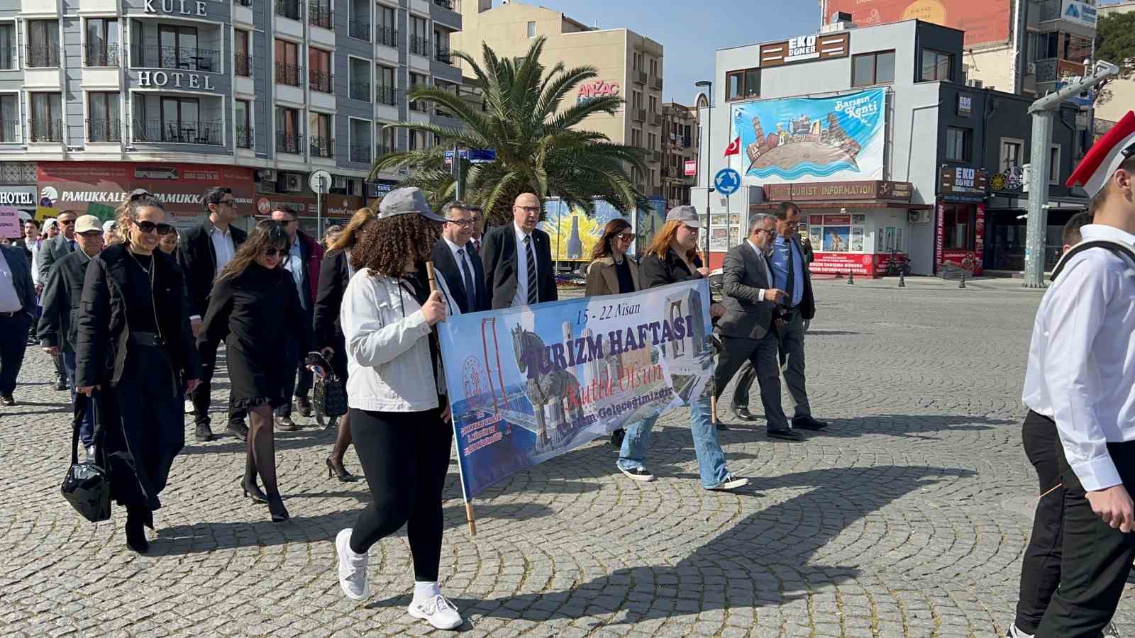 Çanakkale’de 50’inci Turizm Haftası kutlamaları coşkuyla başladı
