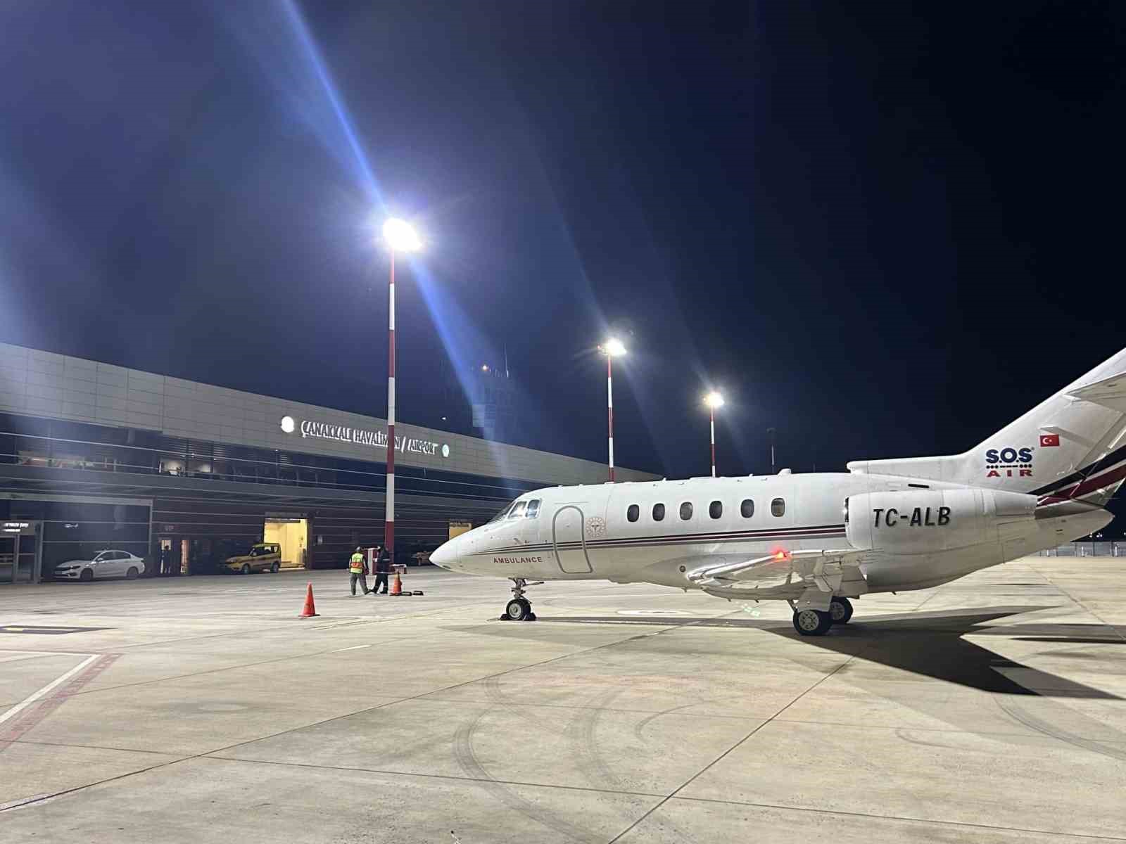 Çanakkale’de 54 günlük bebek uçak ambulansla Ankara’ya sevk edildi
